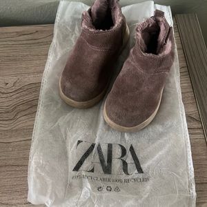 Zara boots girls size 7US